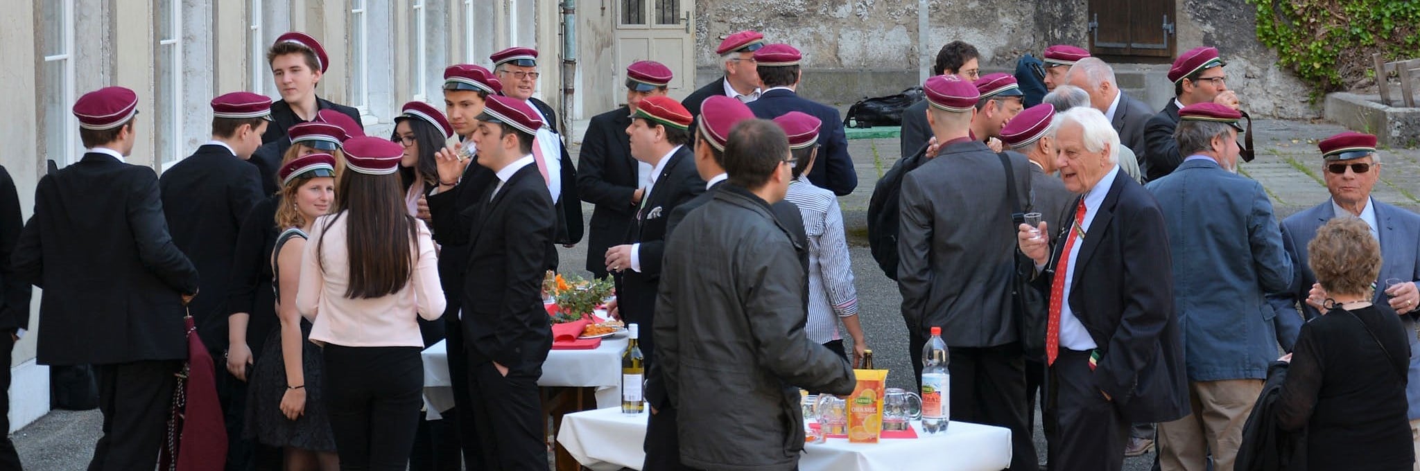 #nv_675 01_header_03